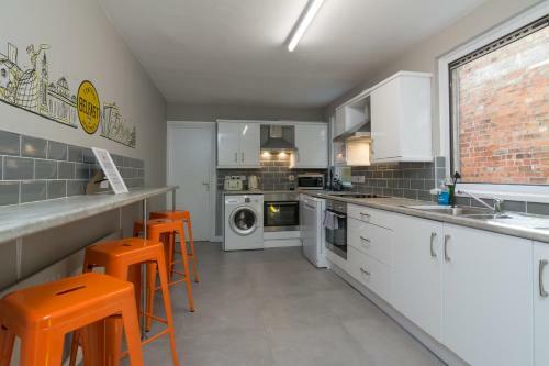 Hostal Wellesley Guest Accommodation