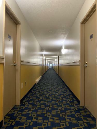 Westway Inn Motel