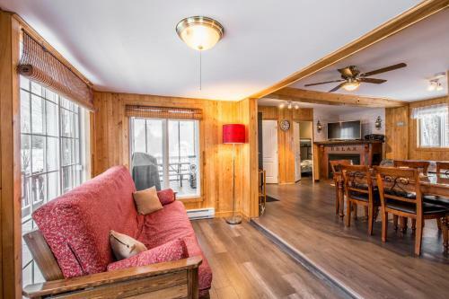 Le Chalet Relax Du Lac St-tite