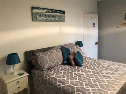 Bed & Breakfast Holywell House B & B