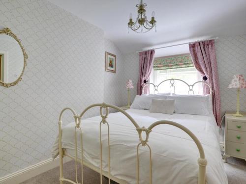 Tranquil Holiday Home In Dolgellau Near Zip World