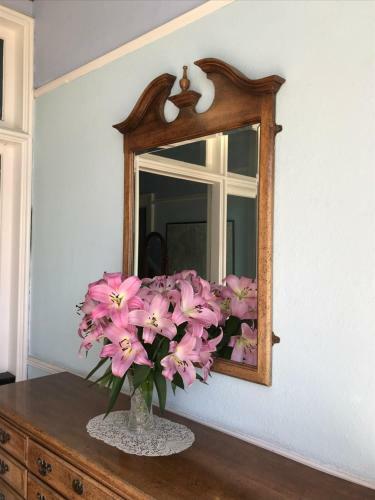 Hostal Dorstan Guest House
