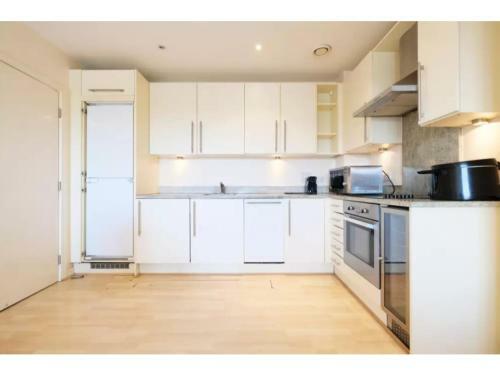 Apartamento Bright And Spacious 2-bedroom Flat, Sleeps 4