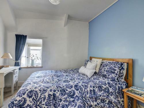 Cozy Holiday Home In Northam With Garden