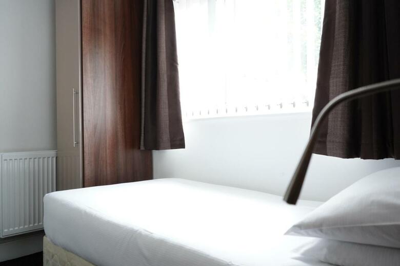 The Marlborough Hotel