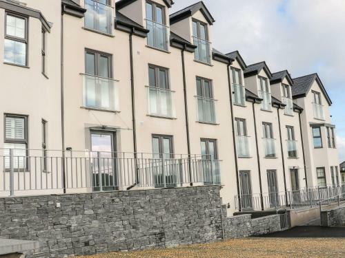 Apartment 2, Tyn-y-gongl