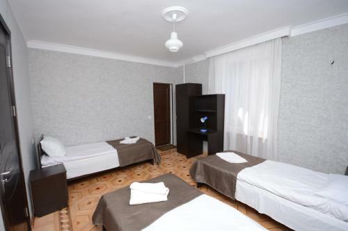 Hostal Olimpo Guest House