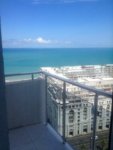 Apartment With Sea View On 22 Floor