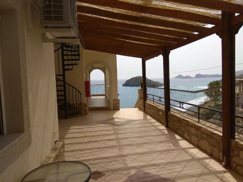 Hotel Villa Koutsakis