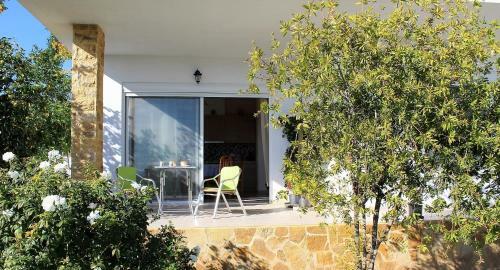 Apartment Blue Horizon With Courtyard And Bbq.