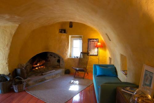 Painter's Country House