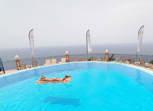 Apartamento Golden Fox Studios And Suites