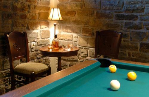 Hostal Adrasteia Guesthouse