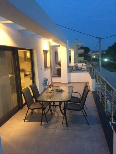 Aelia Apartments
