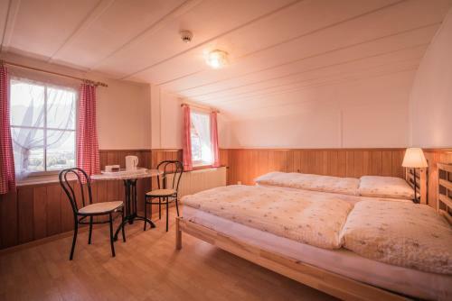 Albergue Gasthof Sch�negg B&B