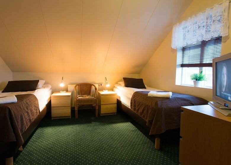 Hostal Mikligardur Guesthouse
