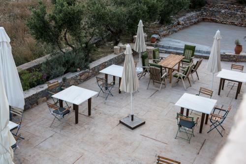 Xemoni Hotel