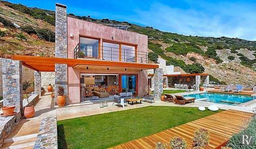 Thiseas Villa Sleeps 6 Pool Air Con