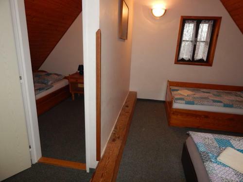 Hostal Penzion - Restaurant Sportturia
