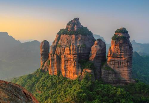 Danxia International Youth Hostel