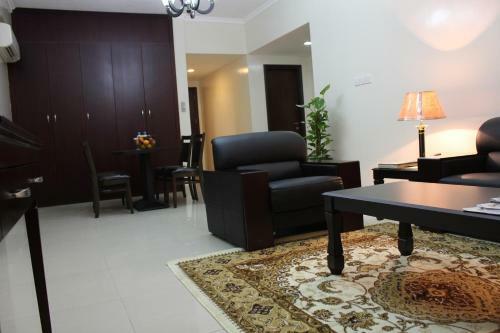 Al Thuriah Hotel Apartment