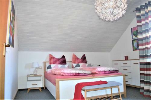 Apartamento Ferienwohnung Alb-traum