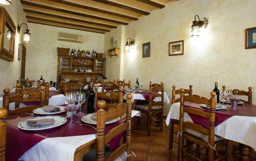 Hostal Rural Santa Barbara