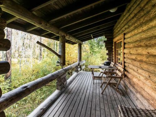 Holiday Home Kurjenrahka