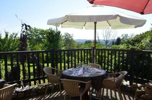 Hotel Auberge La Source - Logis H�tels