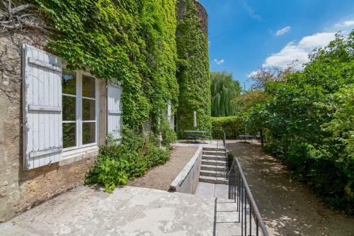Agroturismo Chatel-gerard Chateau Sleeps 20 Pool Wifi