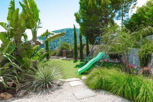 Eze Villa Sleeps 10 Pool Air Con Wifi