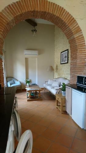 Hostal Le Clos Du C�dre