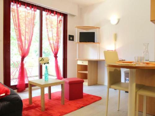 Apartment La Rocheliere 2