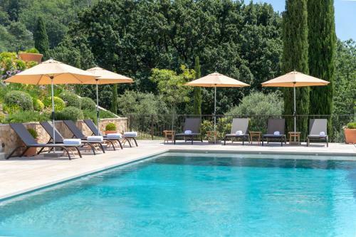 Montauroux Villa Sleeps 14 Pool Air Con Wifi