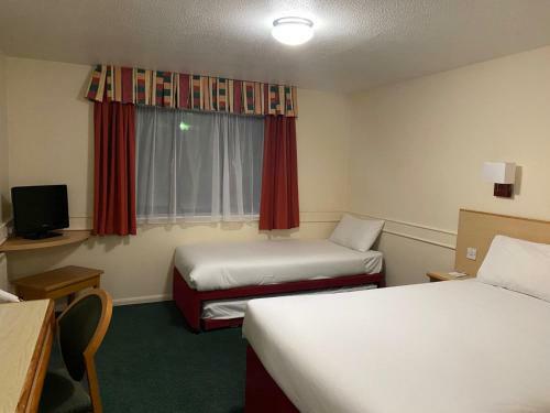 Hotel Days Inn Michaelwood M5
