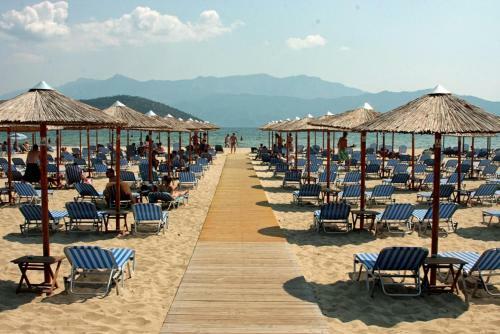 Tetyk Keramoti Hotel Apartments