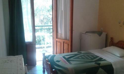 Hostal Nissaki Guesthouse