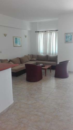Sfinias Apartments