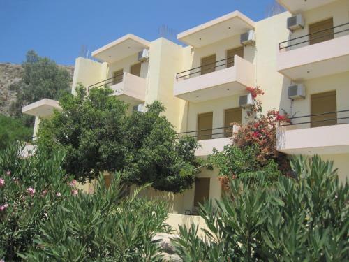 Sfinias Apartments