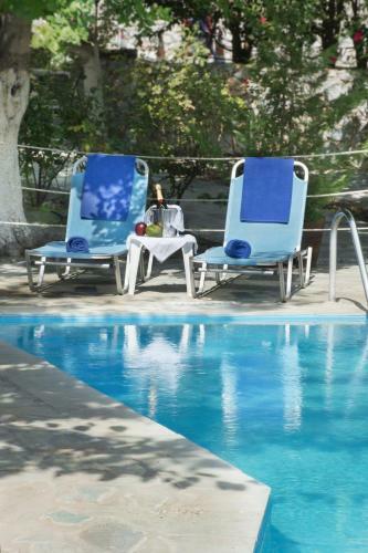 Aparthotel Kotronas Bay Bungalows