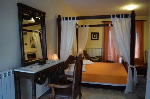 Hostal Flygonion Guesthouse