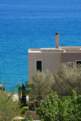 Portela Apartments