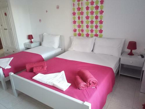 Apartamento Drouga's Studios & Suites