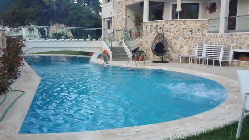 Apartamento Hatzoudis Luxury Suites