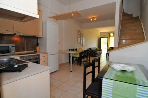 Golden Sunrise Apartments