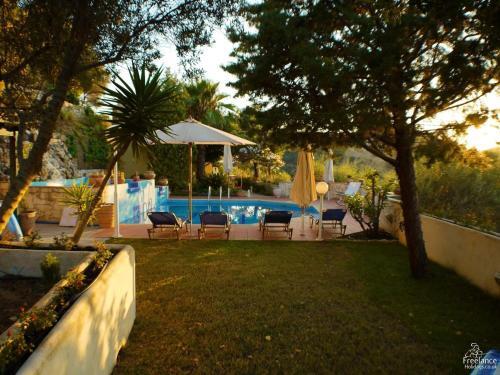 Troulous Villa Sleeps 6