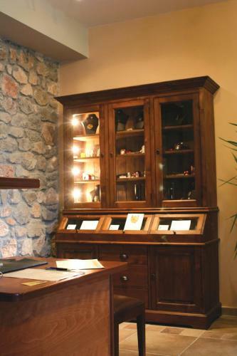 Hotel Karyatis Resort