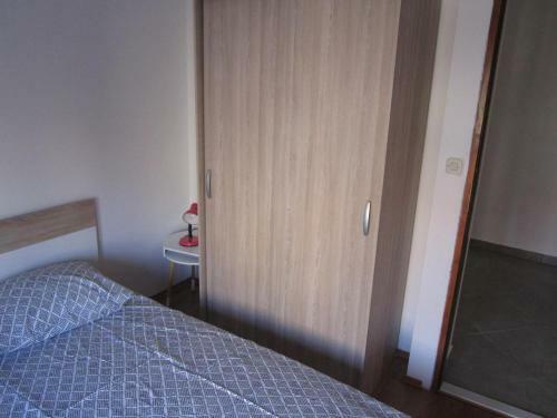 Apartments With A Parking Space Maslenica, Novigrad - 6573