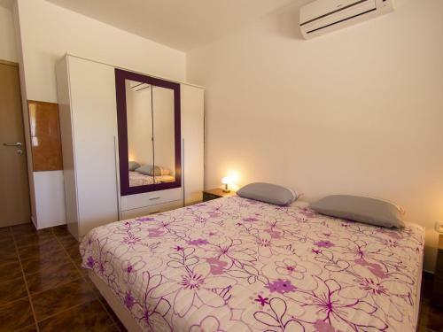 Charming Holiday Home In Murvica With Pool