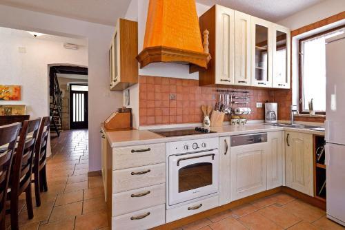 Villa Celeste In Nede??ina (Haus F�r 8-10 Personen)